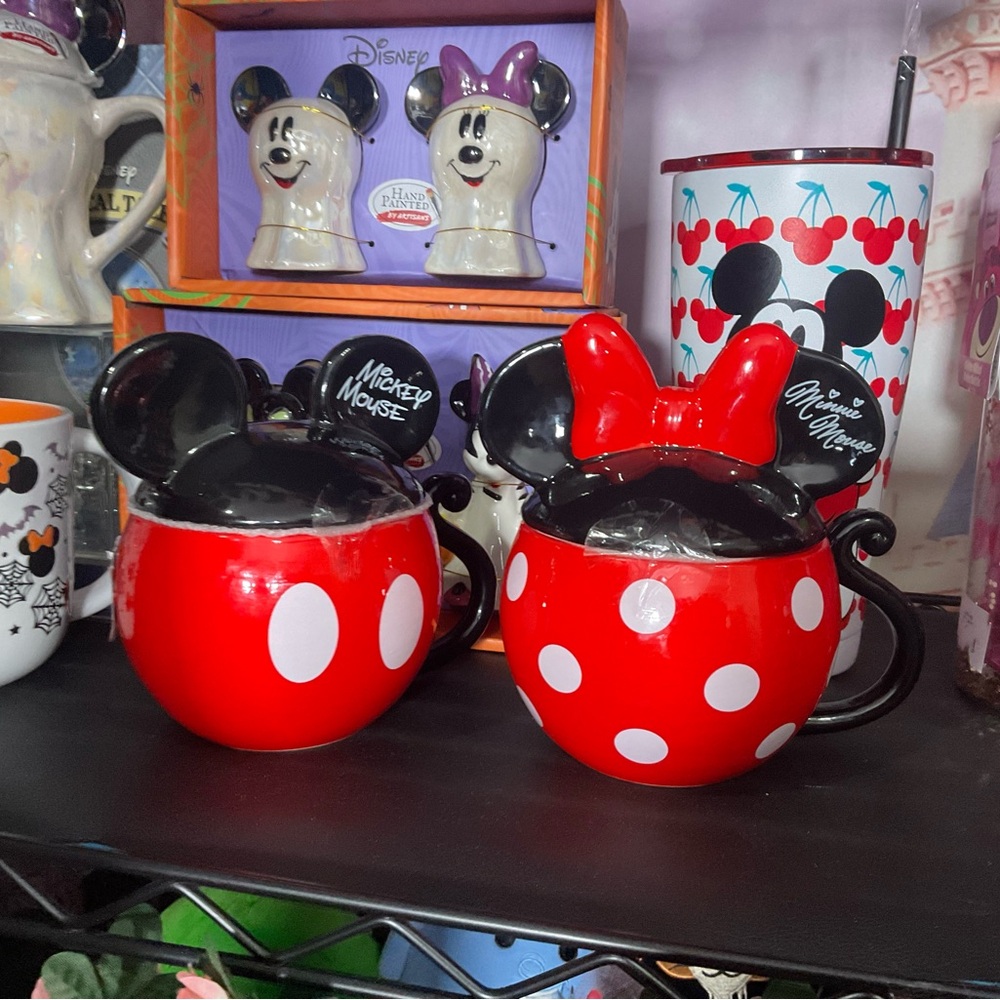 Disney Mickey and Minnie Mouse Red Mugs